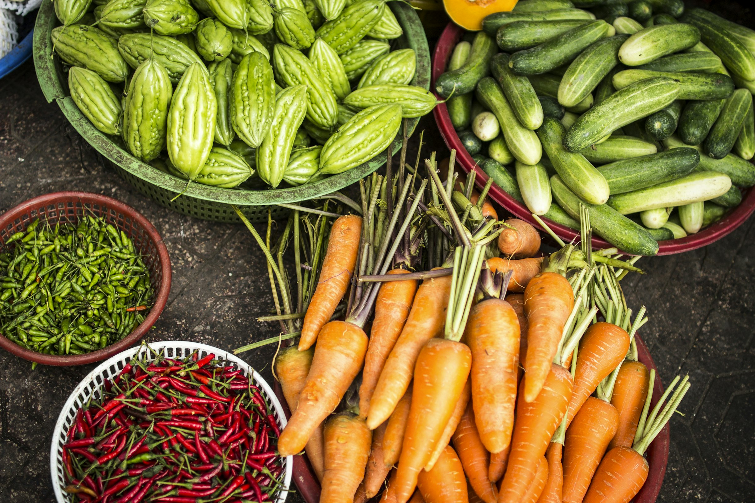 A vibrant Indian produce market
